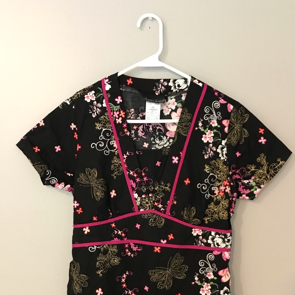 Scrub Top